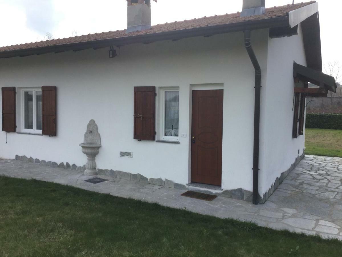 La Casetta Pombia ภายนอก รูปภาพ